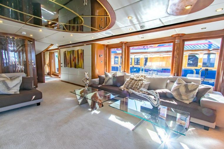 2006-147-sensation-yachts-motor-yacht