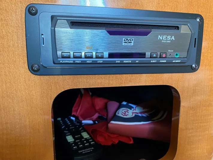 Moor Time Yacht Photos Pics 2008 Chaparral 310 Signature - Image 26