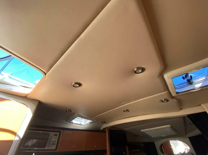 Moor Time Yacht Photos Pics 2008 Chaparral 310 Signature - Image 31