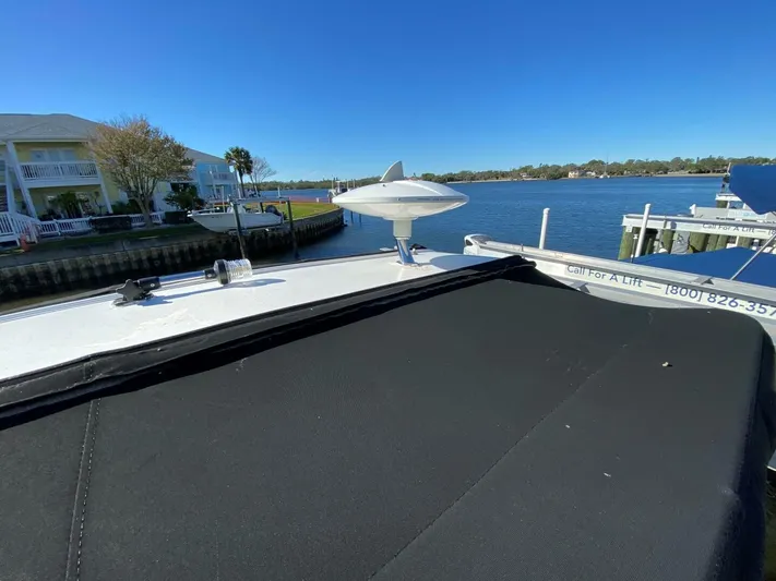 Moor Time Yacht Photos Pics 2008 Chaparral 310 Signature - Image 22