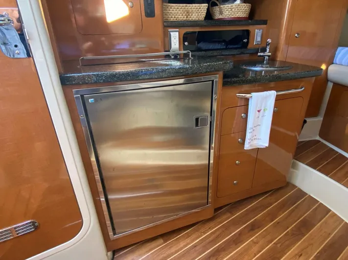 Moor Time Yacht Photos Pics 2008 Chaparral 310 Signature - Image 38