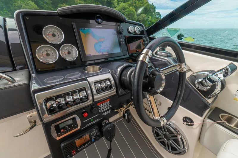 Semper Paratus Yacht Photos Pics 