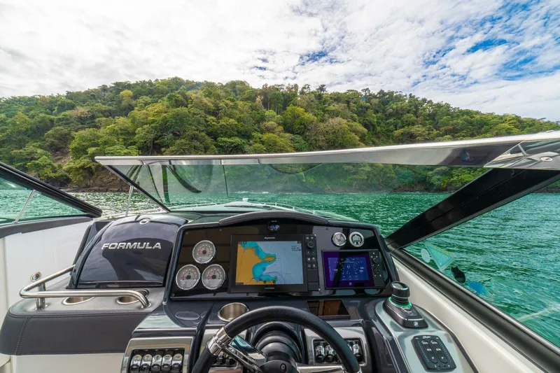 Semper Paratus Yacht Photos Pics 