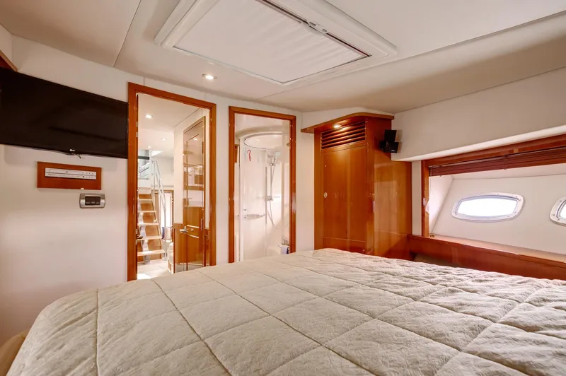 Double H Yacht Photos Pics 