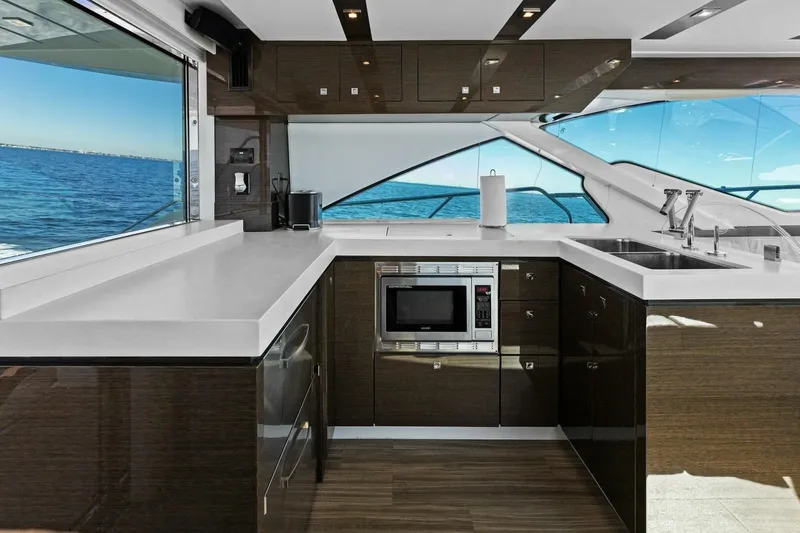 Seas The Day Yacht Photos Pics 2019 Cruisers Yachts 60 Cantius - Image 43