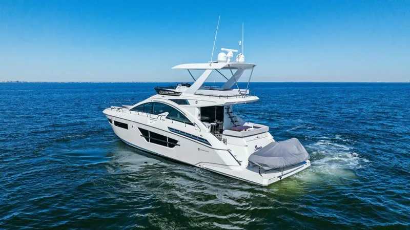 Seas The Day Yacht Photos Pics 2019 Cruisers Yachts 60 Cantius - Image 3