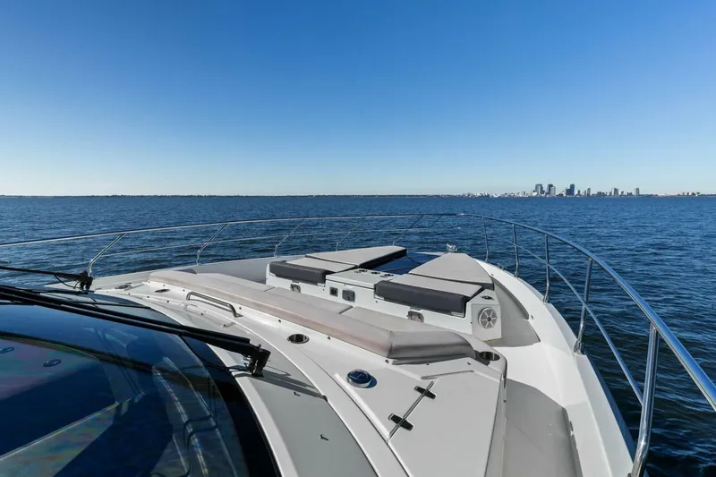 Seas The Day Yacht Photos Pics 2019 Cruisers Yachts 60 Cantius - Image 18