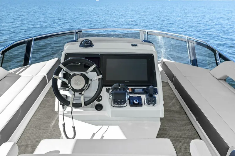 Seas The Day Yacht Photos Pics 2019 Cruisers Yachts 60 Cantius - Image 29