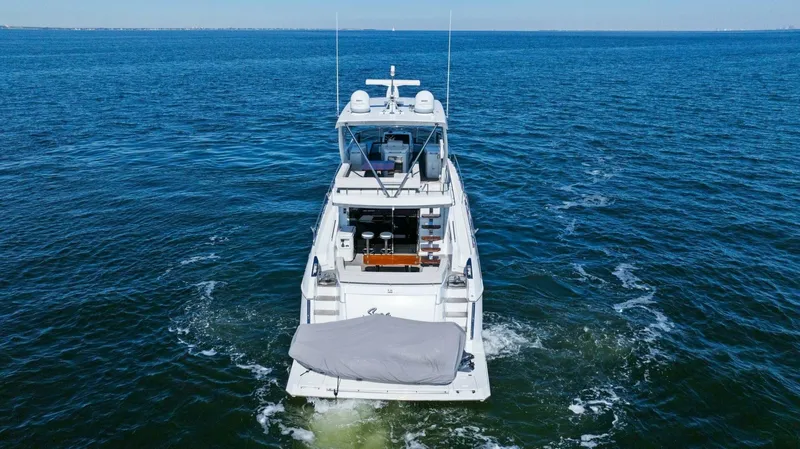 Seas The Day Yacht Photos Pics 2019 Cruisers Yachts 60 Cantius - Image 4