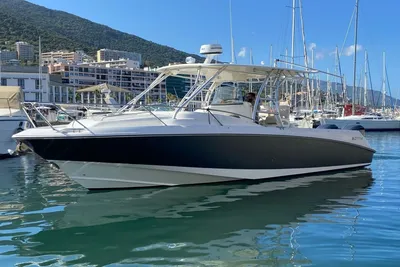 2007 Boston Whaler 320 Cuddy
