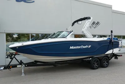 MasterCraft XT24