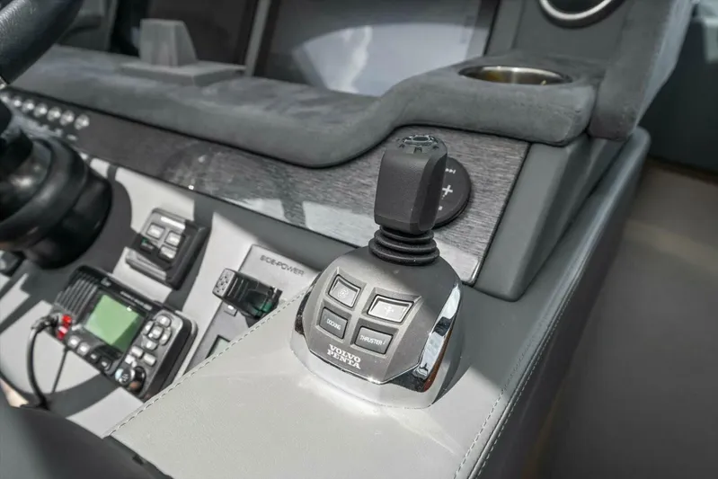 Miss Sip Yacht Photos Pics 2023 Riviera 5400 Sport Yacht - Image 36