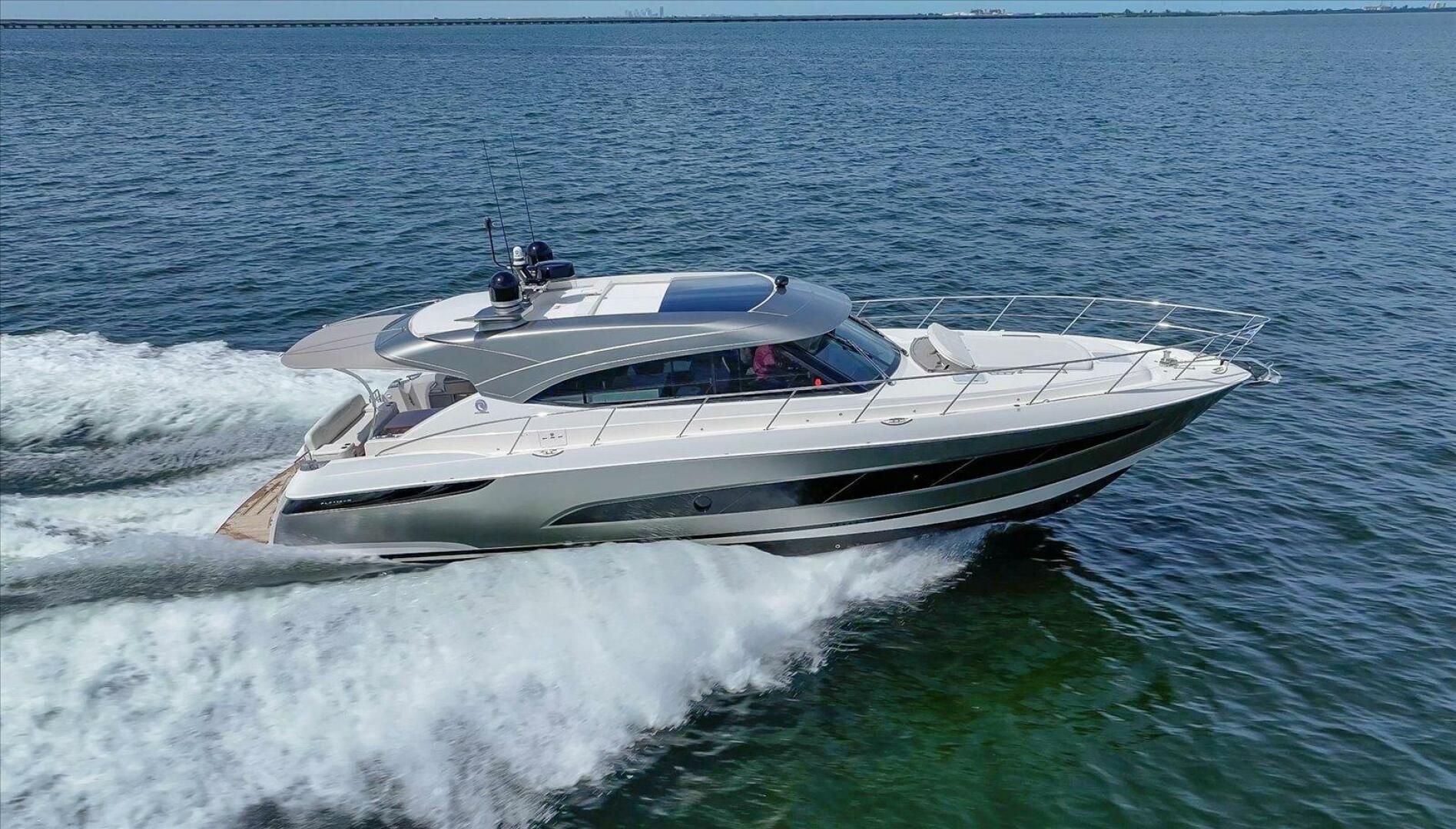 2023 Riviera 5400 Sport Yacht