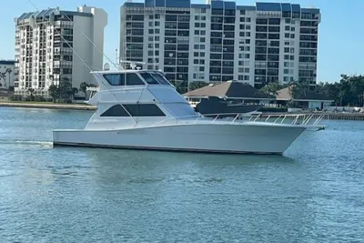 2000 Viking 58 Convertible