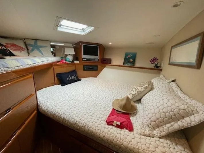 Nothin To Talk About Yacht Photos Pics 2000 Viking 58 Convertible - Image 40