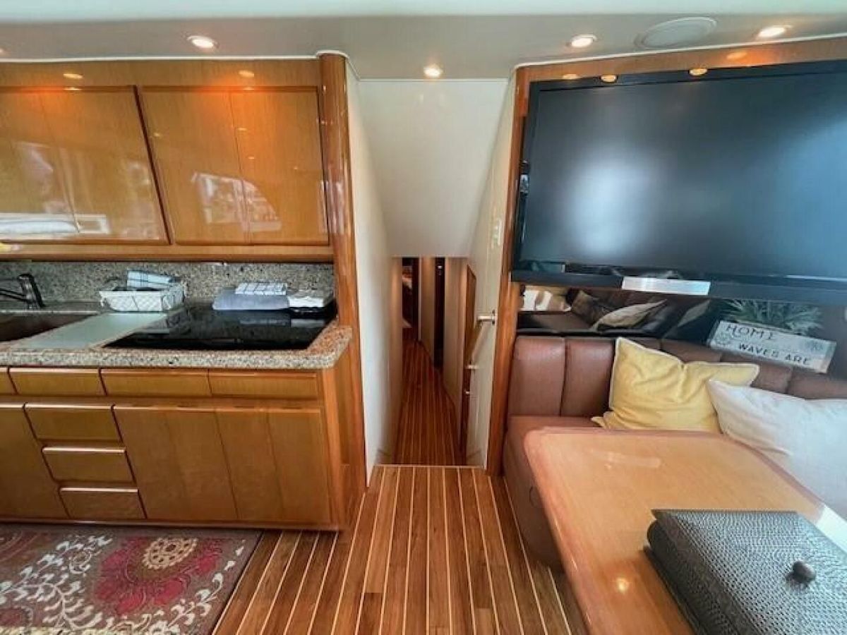 2000 Viking 58 