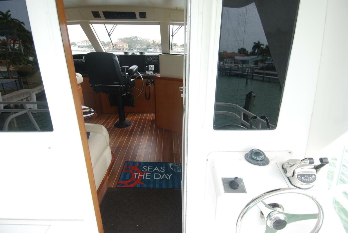 2000 Viking 58 