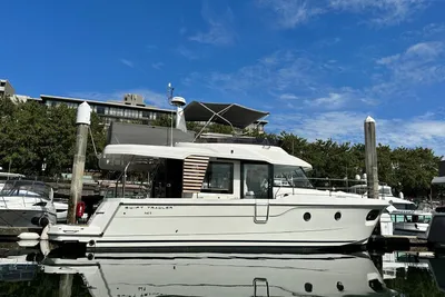 Beneteau Swift Trawler 41 Fly