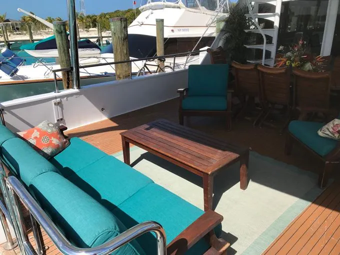 Mon Sheri Yacht Photos Pics Aft Deck Seating