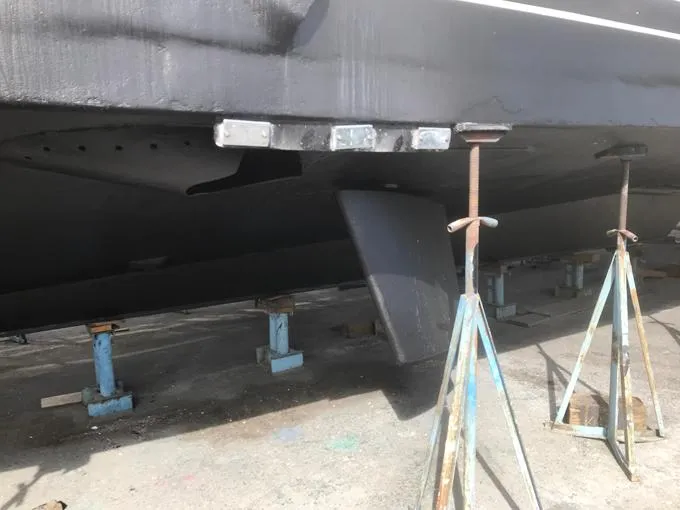 Mon Sheri Yacht Photos Pics Stabilizer Fin