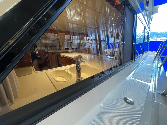 Wind Star Yacht Photos Pics 