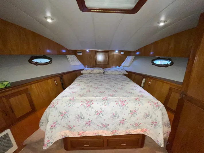 Wind Star Yacht Photos Pics 