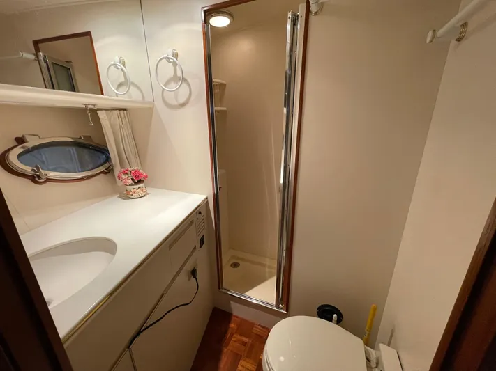 Wind Star Yacht Photos Pics 