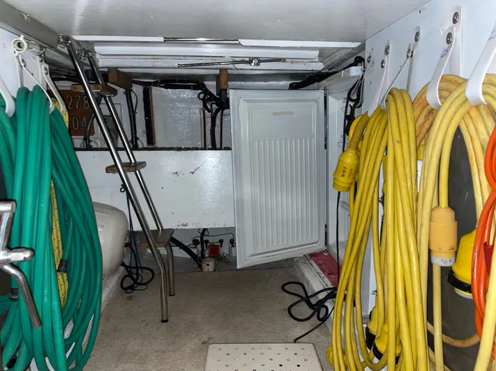 Wind Star Yacht Photos Pics 