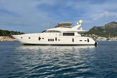 2009 Princess 23 M