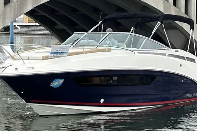 2016 Bayliner 842 Cuddy