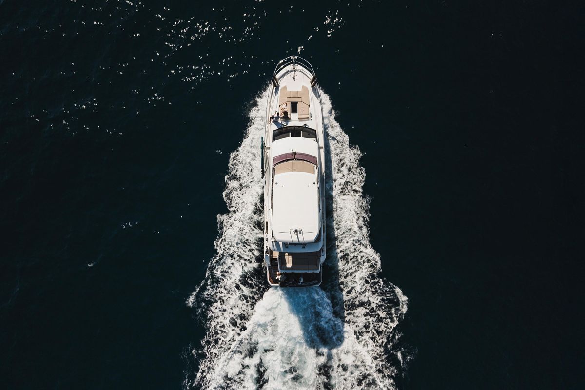 2022 Prestige 61 
