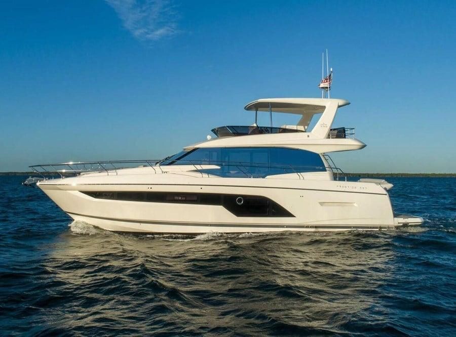2022 Prestige 61 