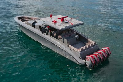 Yacht