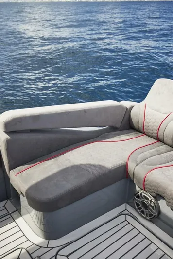 Mr. Lucky Yacht Photos Pics 2024 Midnight Express 52 Vitesse - Image 33