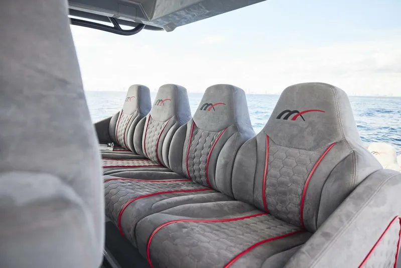 Mr. Lucky Yacht Photos Pics 2024 Midnight Express 52 Vitesse - Image 42