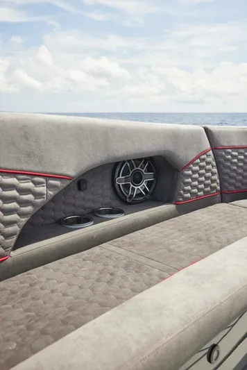 Mr. Lucky Yacht Photos Pics 2024 Midnight Express 52 Vitesse - Image 25