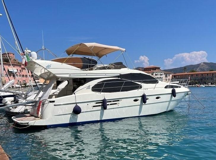 Azimut 46