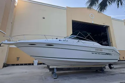 Sea Ray 280 Weekender