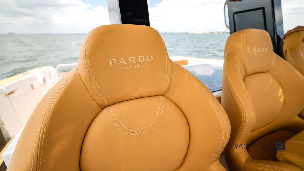 2023 Pardo Yachts 38 Outboard