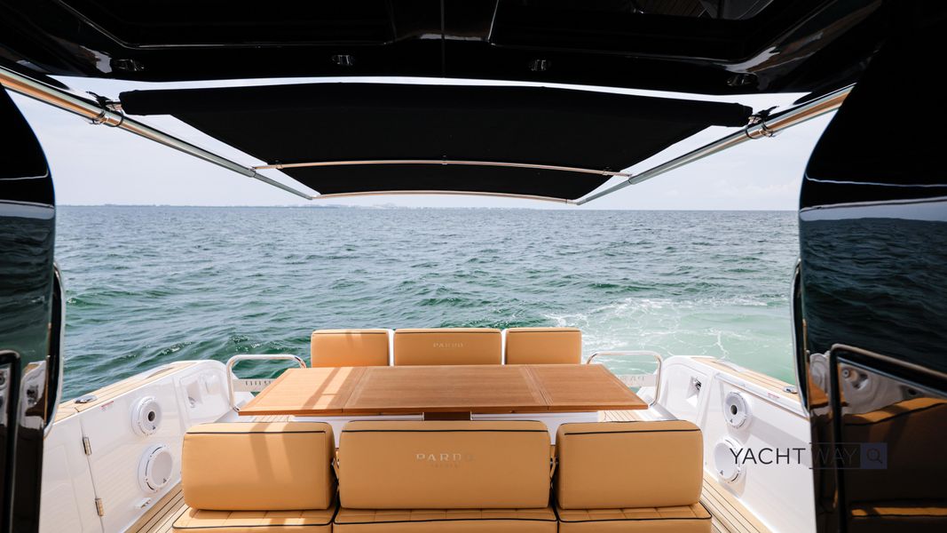2023 Pardo Yachts 38 Outboard