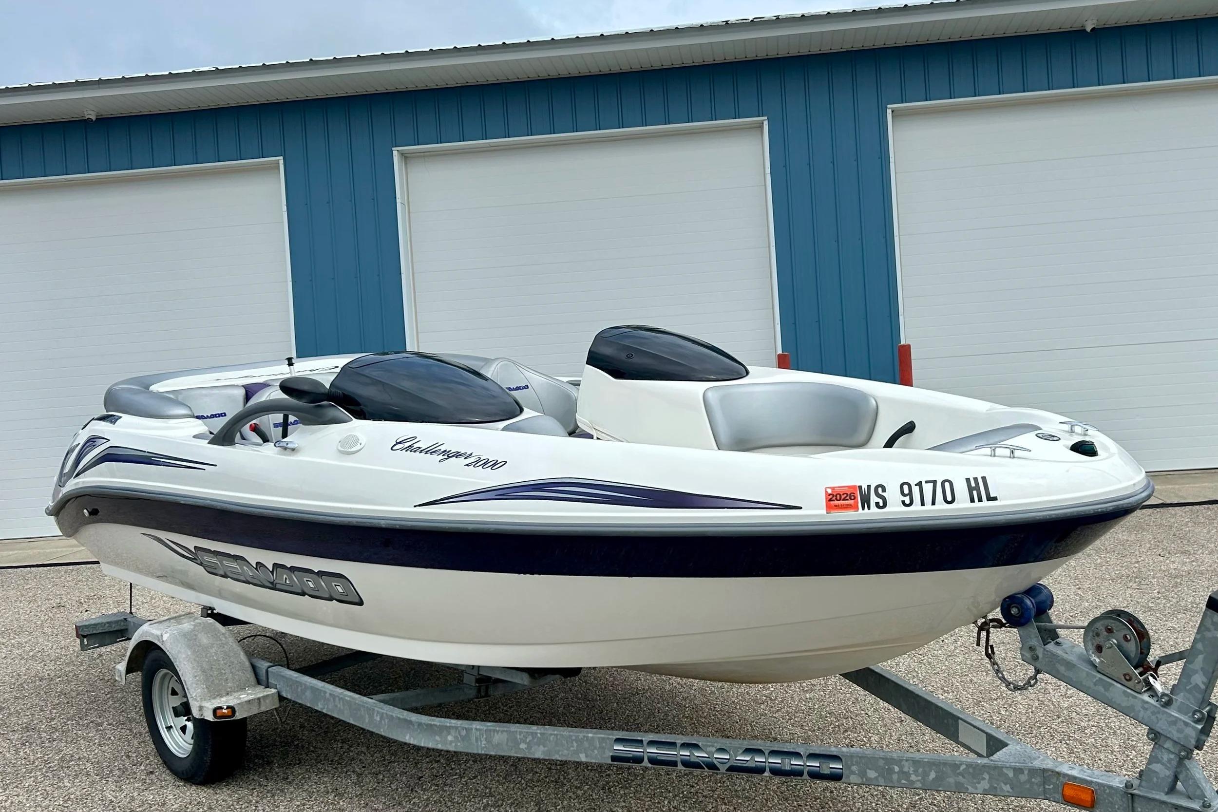 Bombardier Seadoo challenger 2000