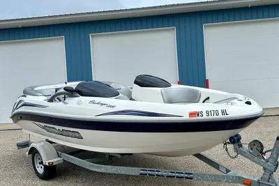 Bombardier Seadoo challenger 2000