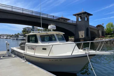 Parker 2520 XL Sport Cabin