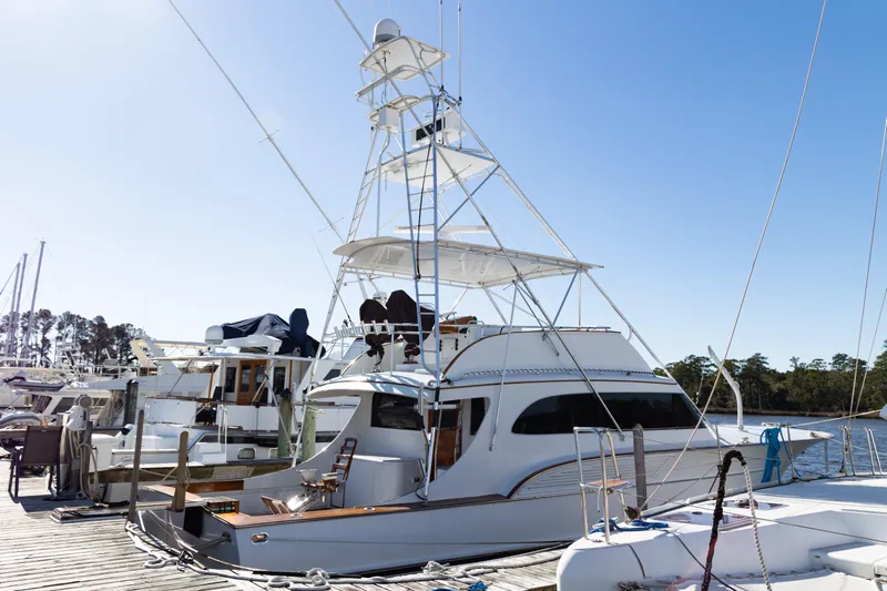 Lb. Cake Yacht Photos Pics 