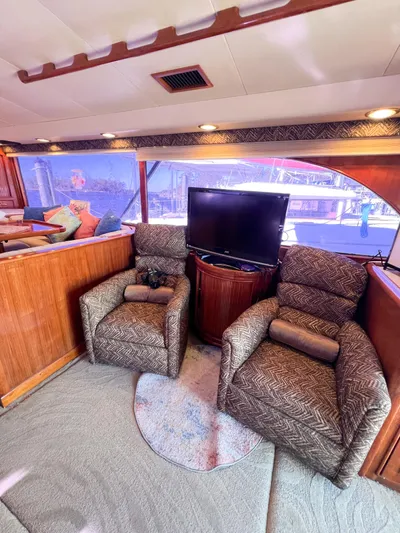 Lb. Cake Yacht Photos Pics 