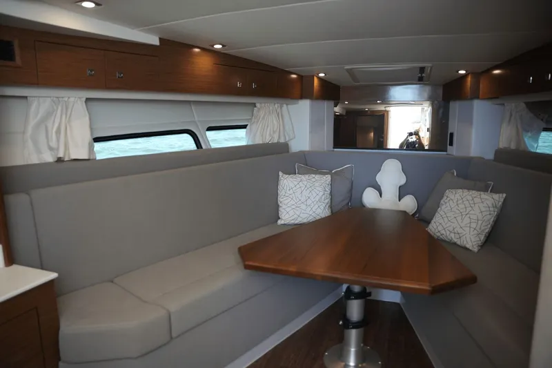 Seriously! Yacht Photos Pics 