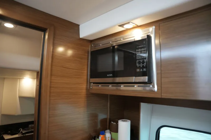 Seriously! Yacht Photos Pics 