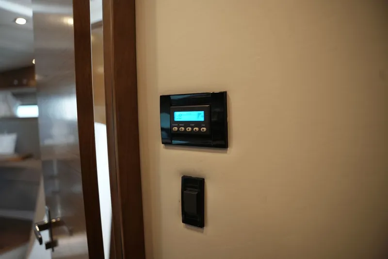 Seriously! Yacht Photos Pics 