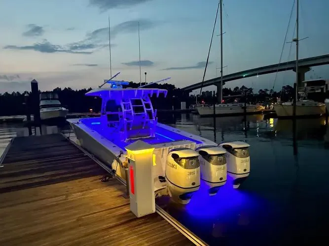  Yacht Photos Pics 2022 Cape Horn 36xs - Image 9