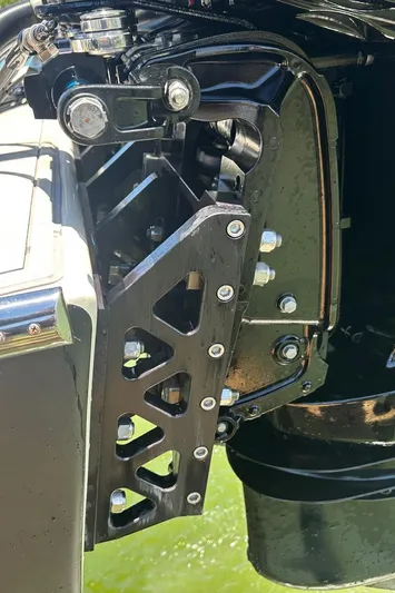 Syn Yacht Photos Pics 